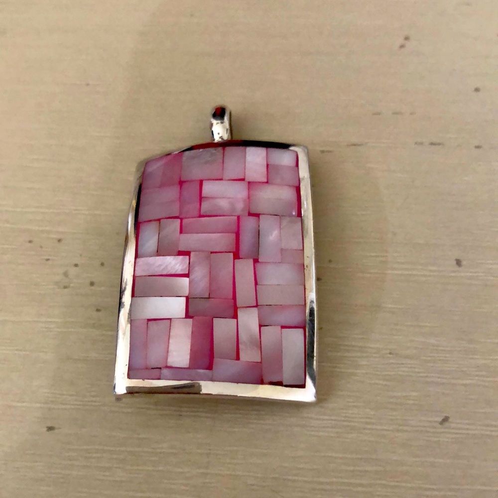 Vintage sterling silver and pink abalone pendant